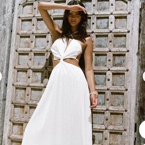 Sabo Skirt White Backless Dress